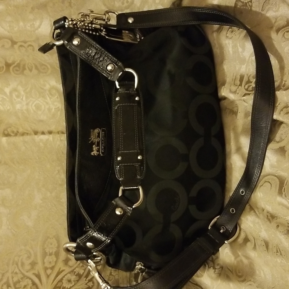 COACH Madison OP Art Signature HANDBAG!